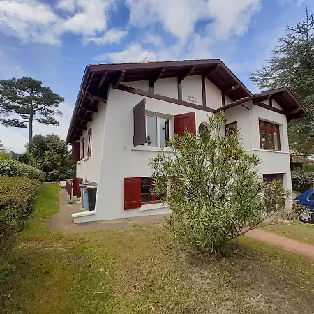 -belle Avec 5 Et Piscine Chauffee Privative 阿卡雄